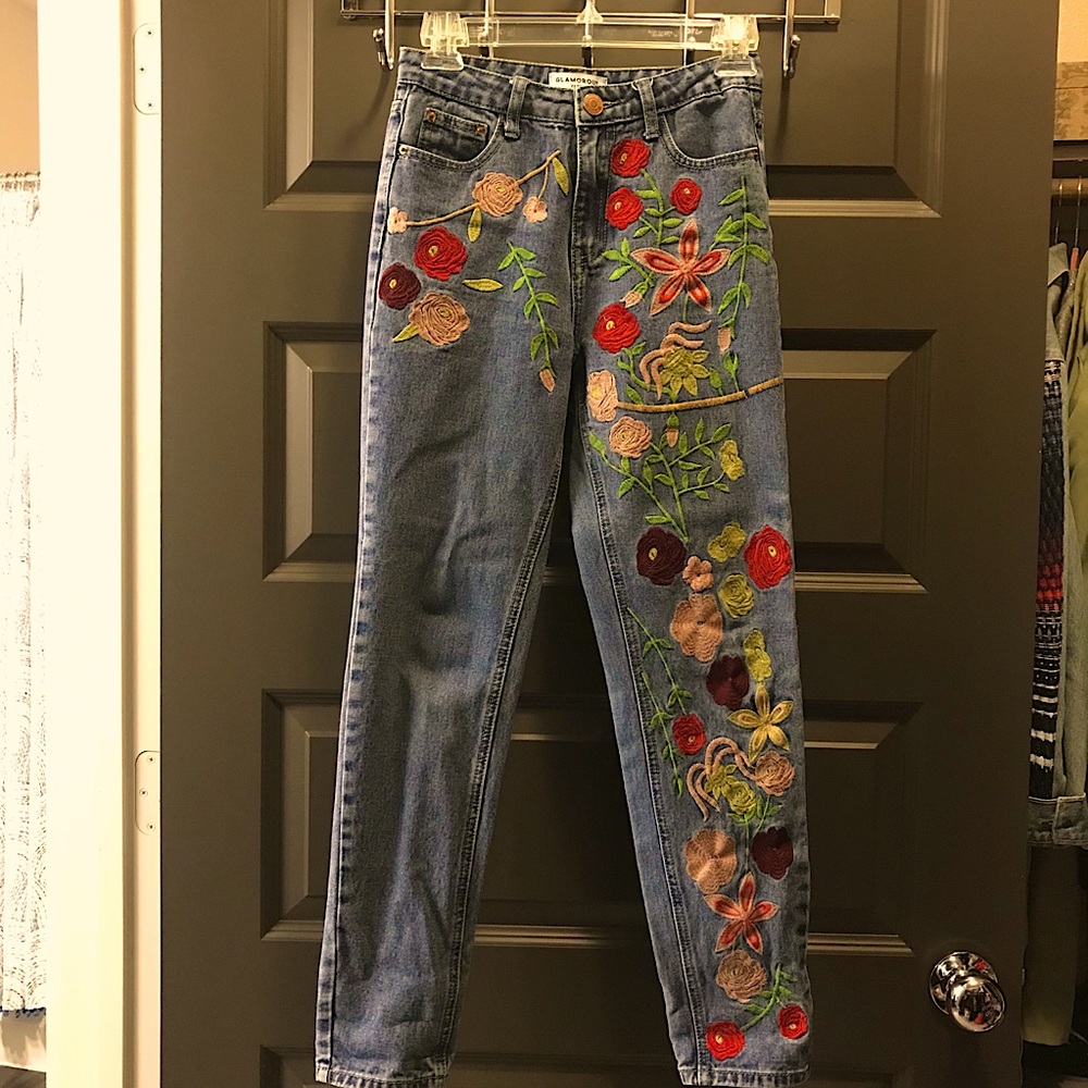 Petite Embriodered Jeans
